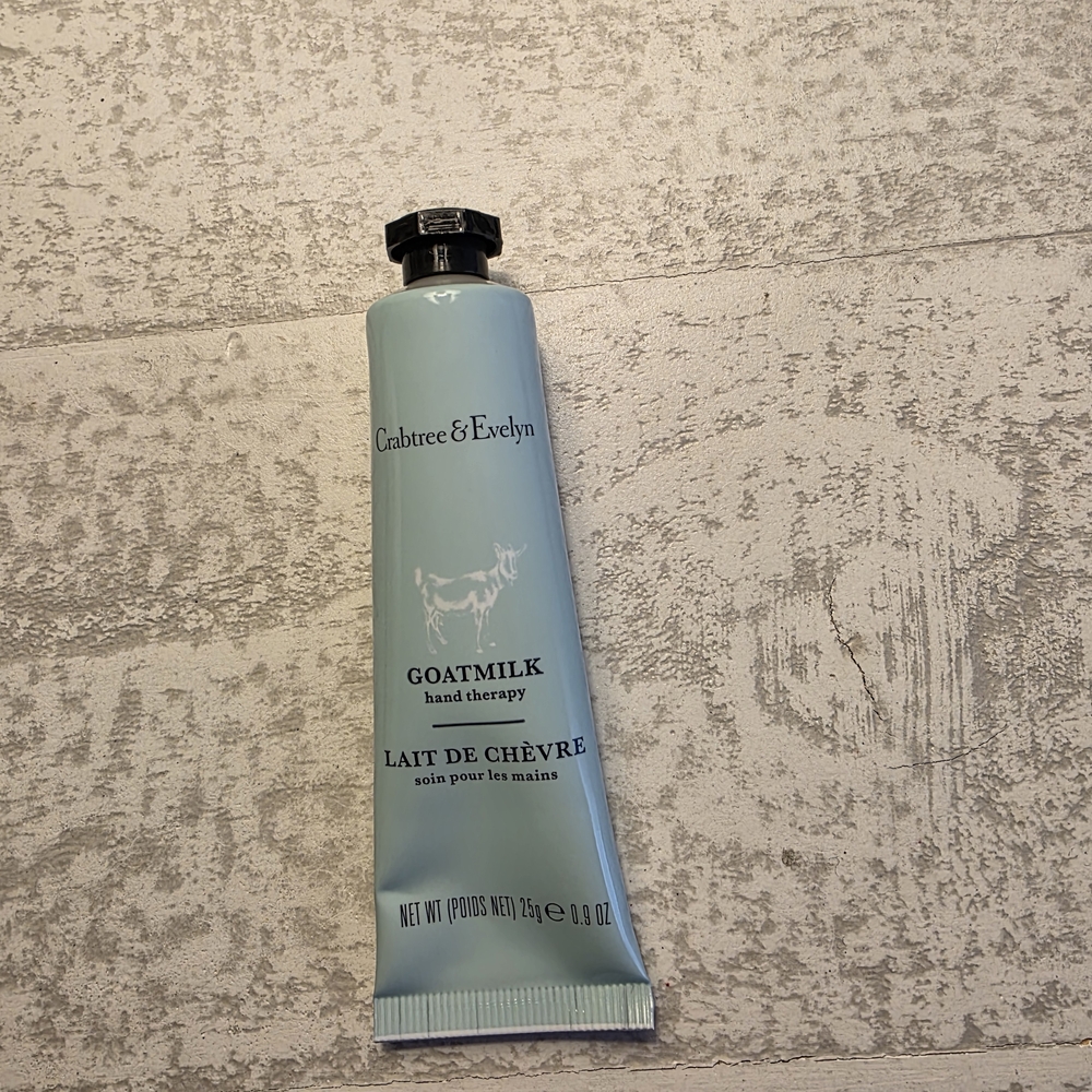 Crabtree & Evelyn NWT Goatmilk Hand Therapy Hand Cream